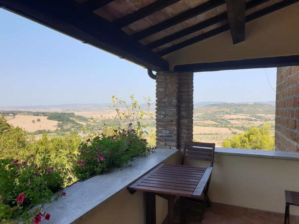 Le Querciolaie Monte Cavallo - Upper Apartment Saturnia Kültér fotó