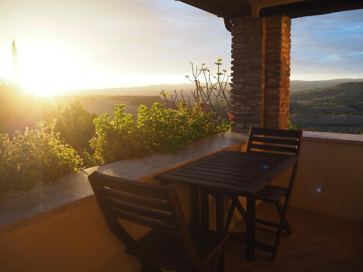 Le Querciolaie Monte Cavallo - Upper Apartment Saturnia Kültér fotó